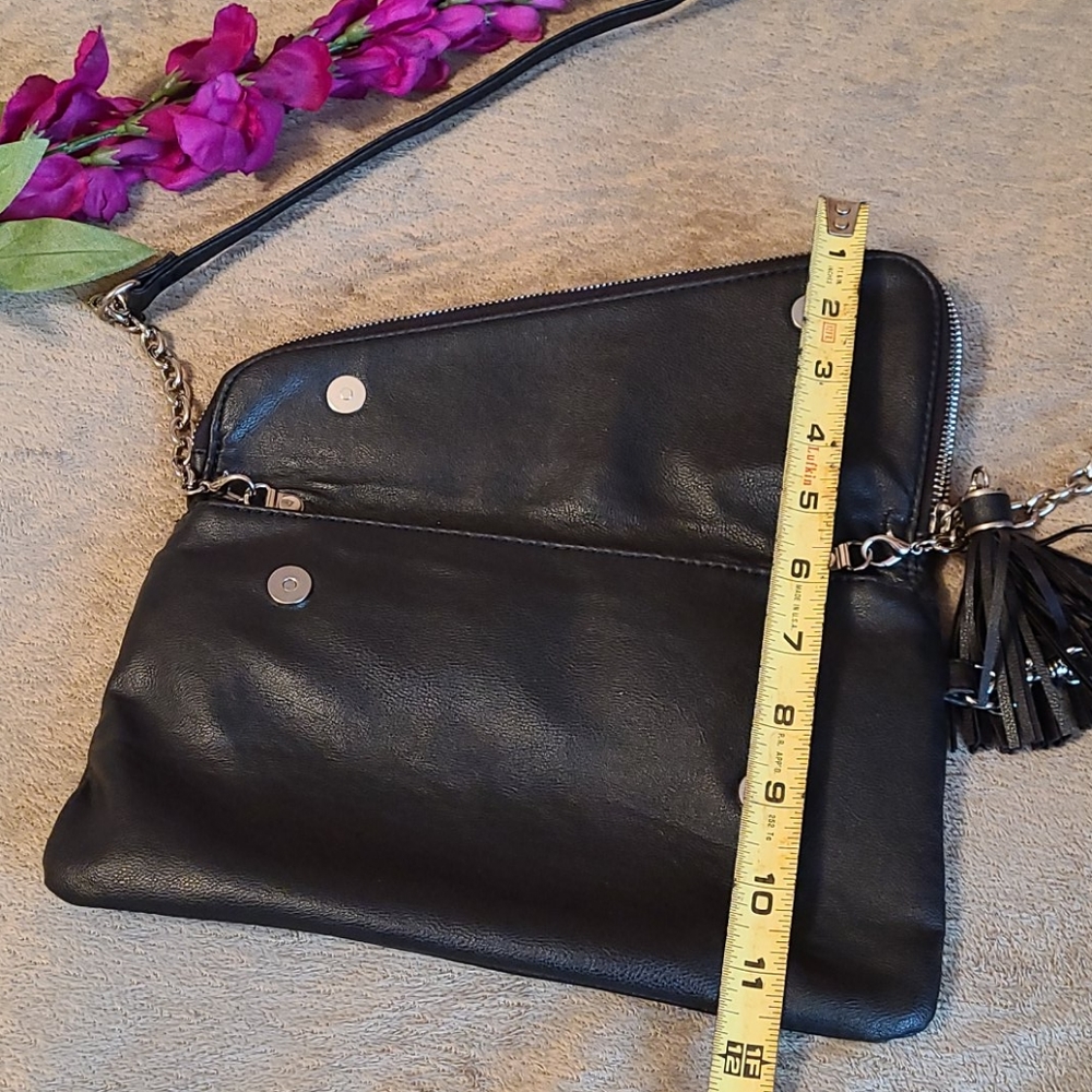 Crossbody Bag - Like NEW - Picture 14 of 15